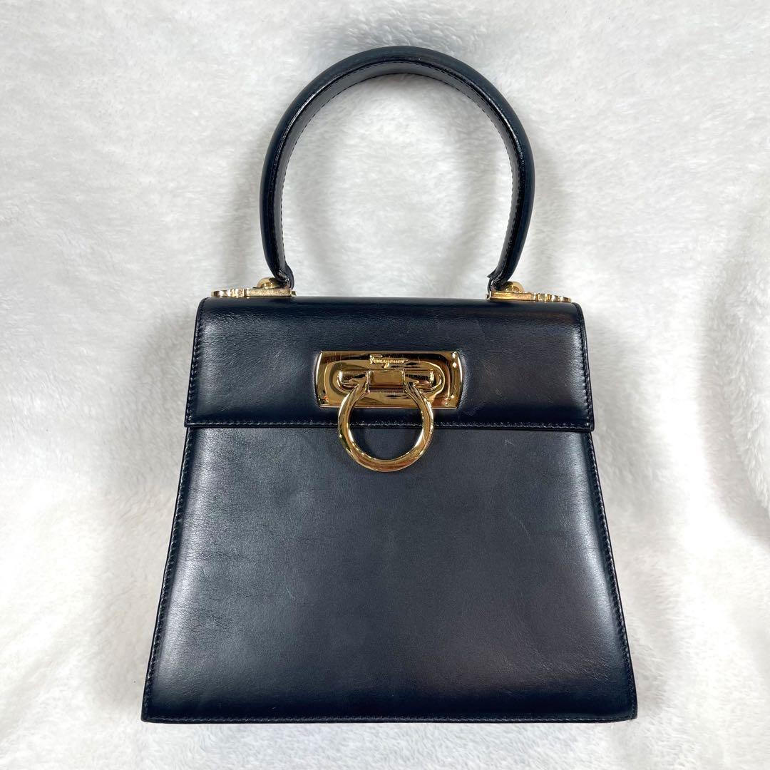 フェラガモ ガンチーニ 2way ハンドバッグ ショルダー レザー ネイビー