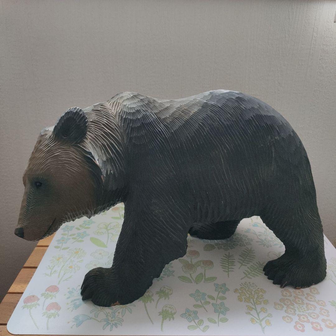 木製クマの彫刻 約30センチ伝統工芸品