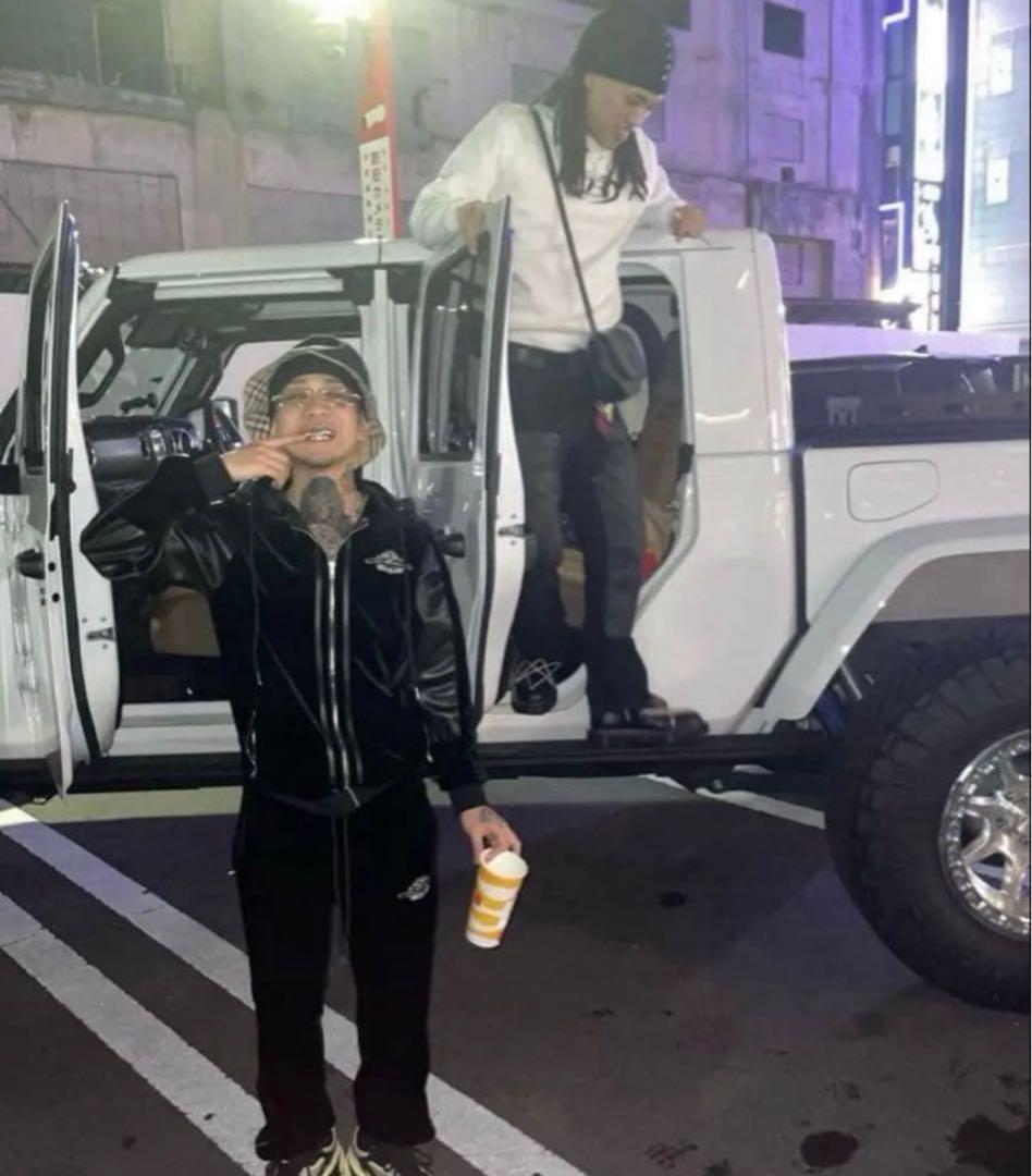 yvng boip DAB着用再販なしflyshitonly トップス ベロア 中古・古着通販】OHGA (オオガ) (ベロア トップス)VELOR TOPS ブラック