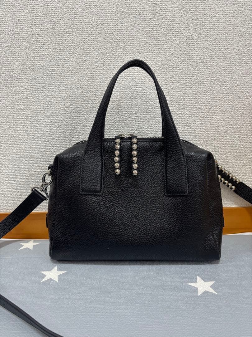 イアパピヨネ　スタッズボストンバッグ