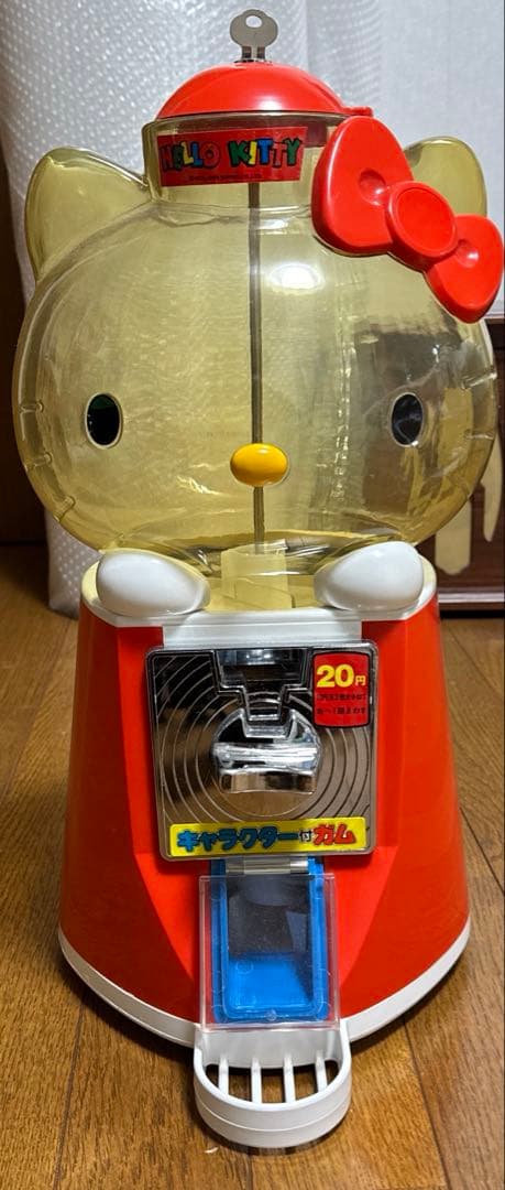 鍵付き】ガムボールマシーン ハローキティ 激レア品 - メルカリ