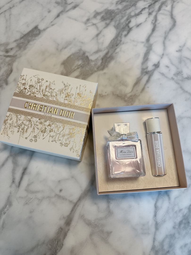 ミスディオール　ブルーミングブーケ100ml トラベルセット　限定品