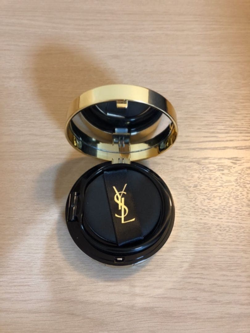 YSL クッションファンデ
