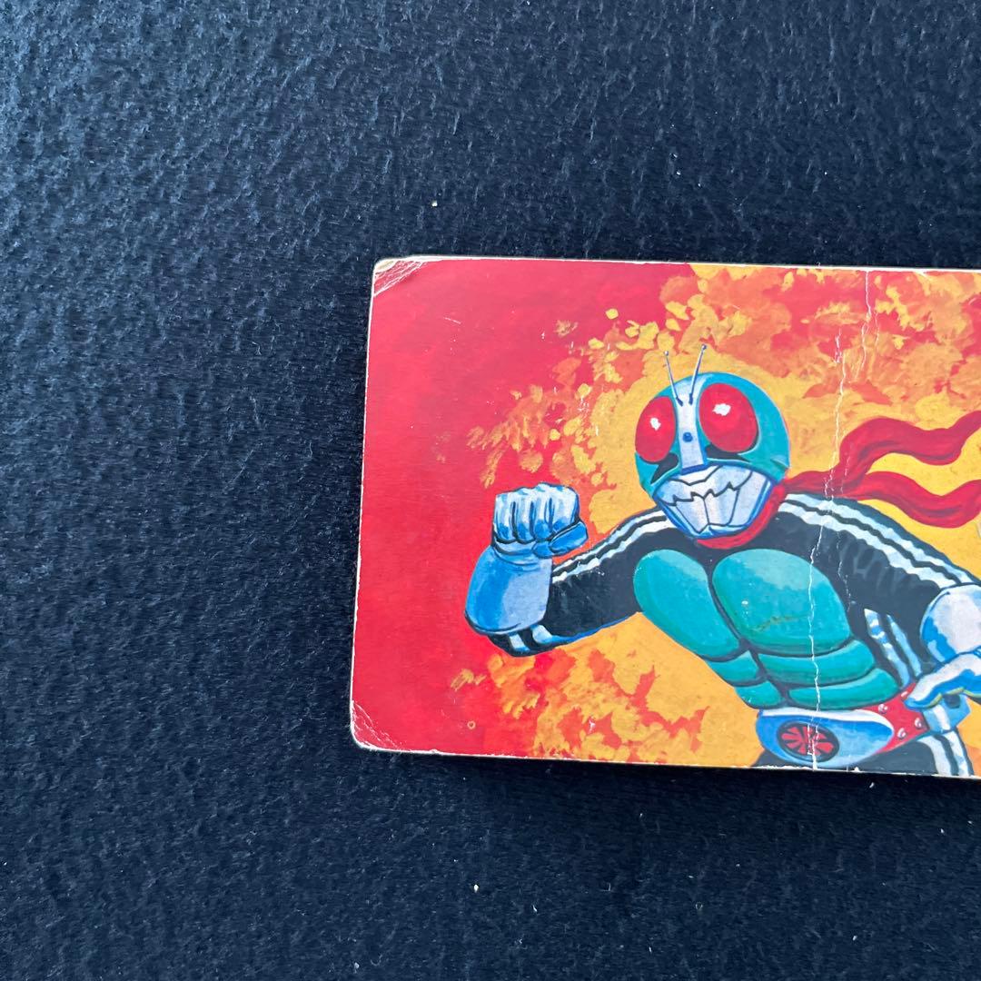 カルビー旧仮面ライダーカード200番台101枚とカードアルバム1冊の
