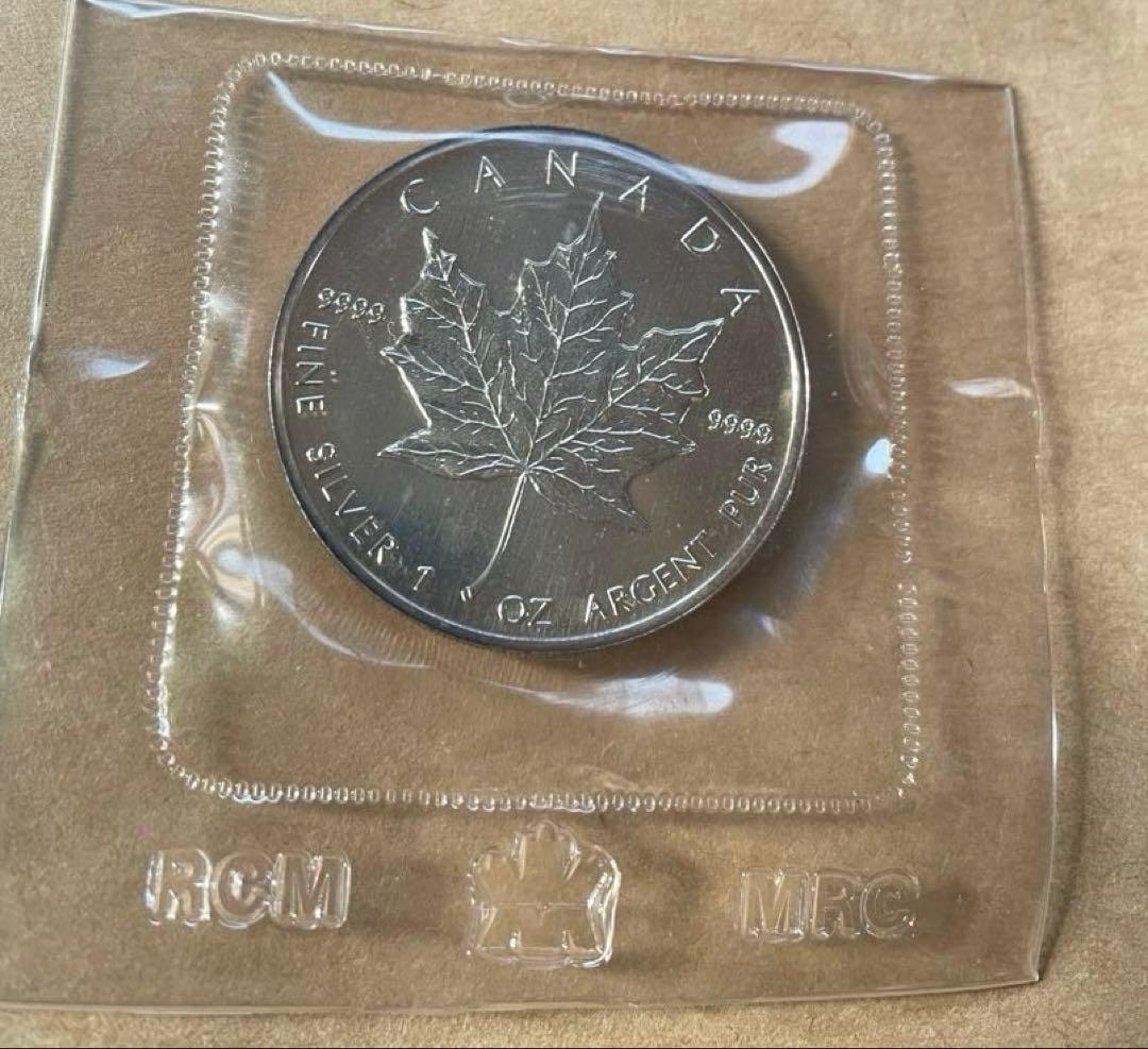 1989 カナダ　メイプルリーフ銀貨　1オンス　純銀