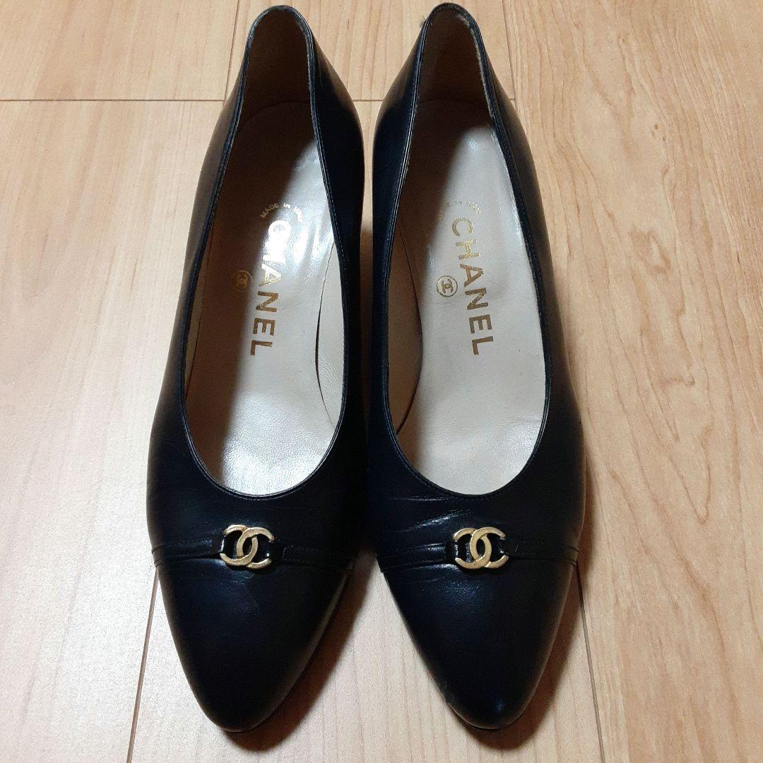 値下げCHANEL ブラック ポインテッドトゥパンプス