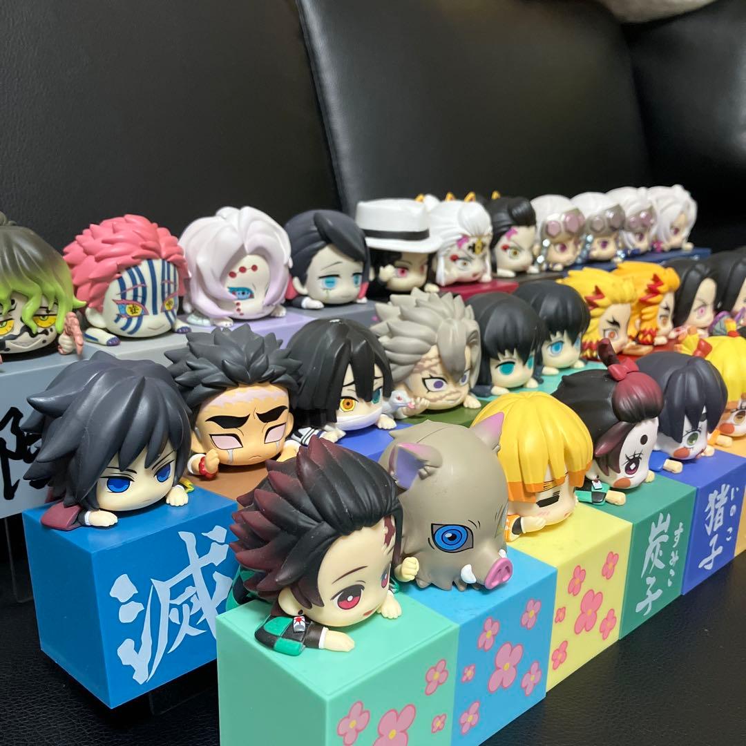 鬼滅の刃 ひっかけ フィギュア 32体 セット - メルカリ