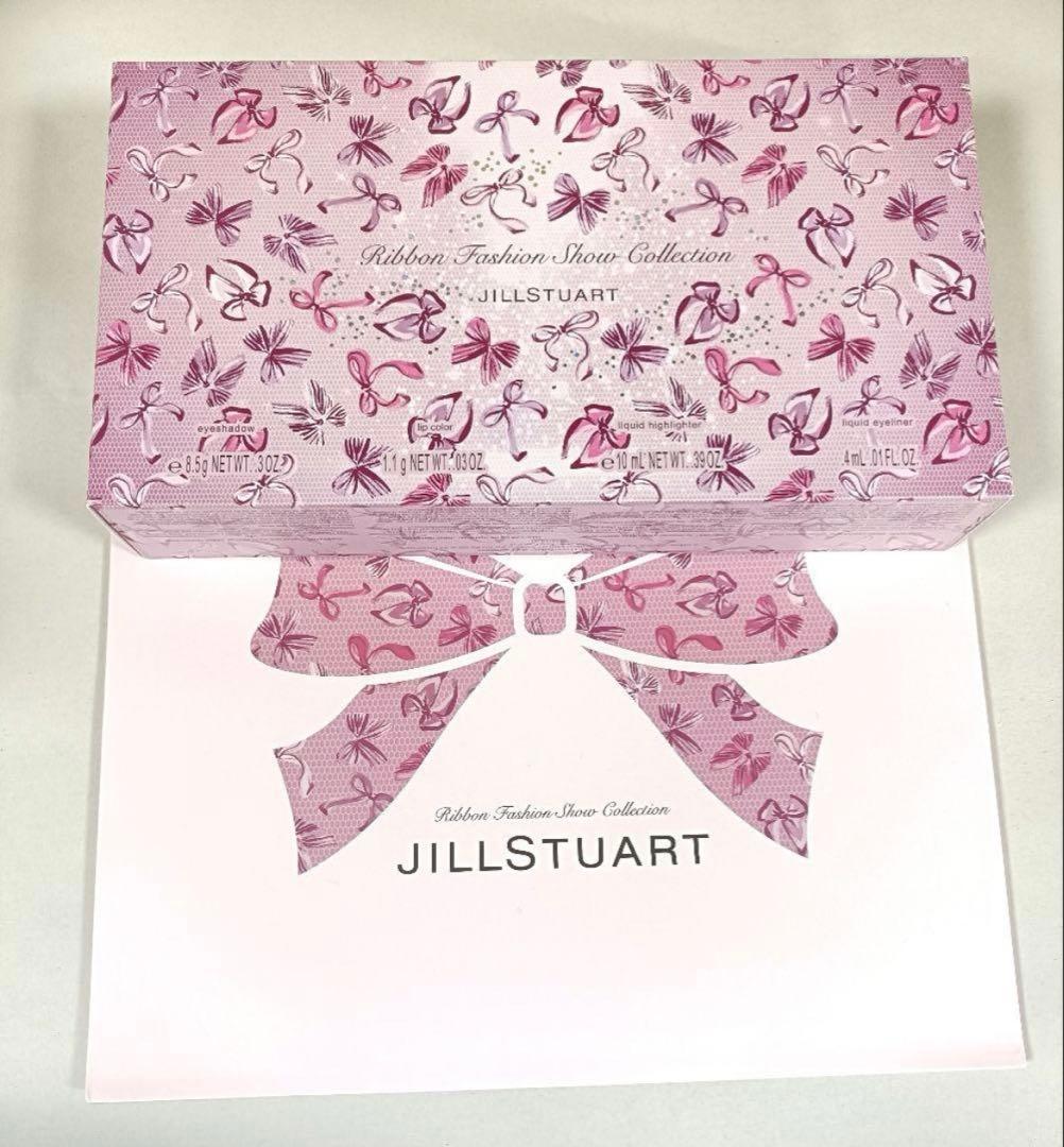 【新品】 ジルスチュアート　リボンファッションショー　クリスマスコフレ 2セット 限定メイクアップキット】ジルスチュアート リボンファッションショー