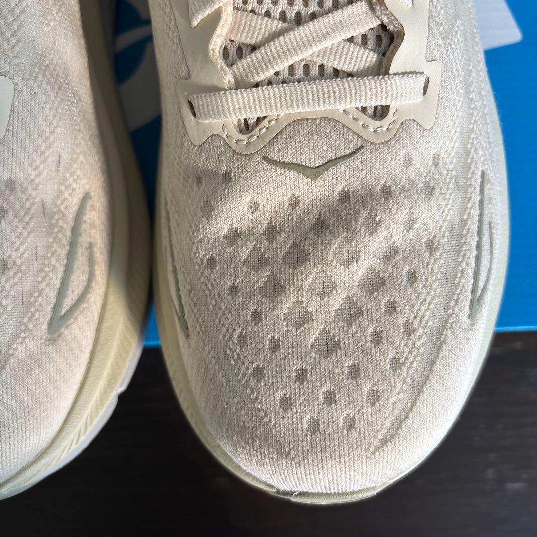 HOKA ホカCLIFTON 9 クリフトン　ベージュ　WIDE 27.5cm