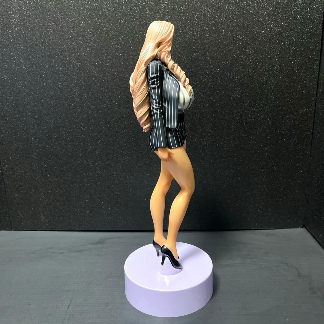 即購入歓迎　DAIKI 錦織愛　ギャル姉社長とハーレムオフィス　フィギュア