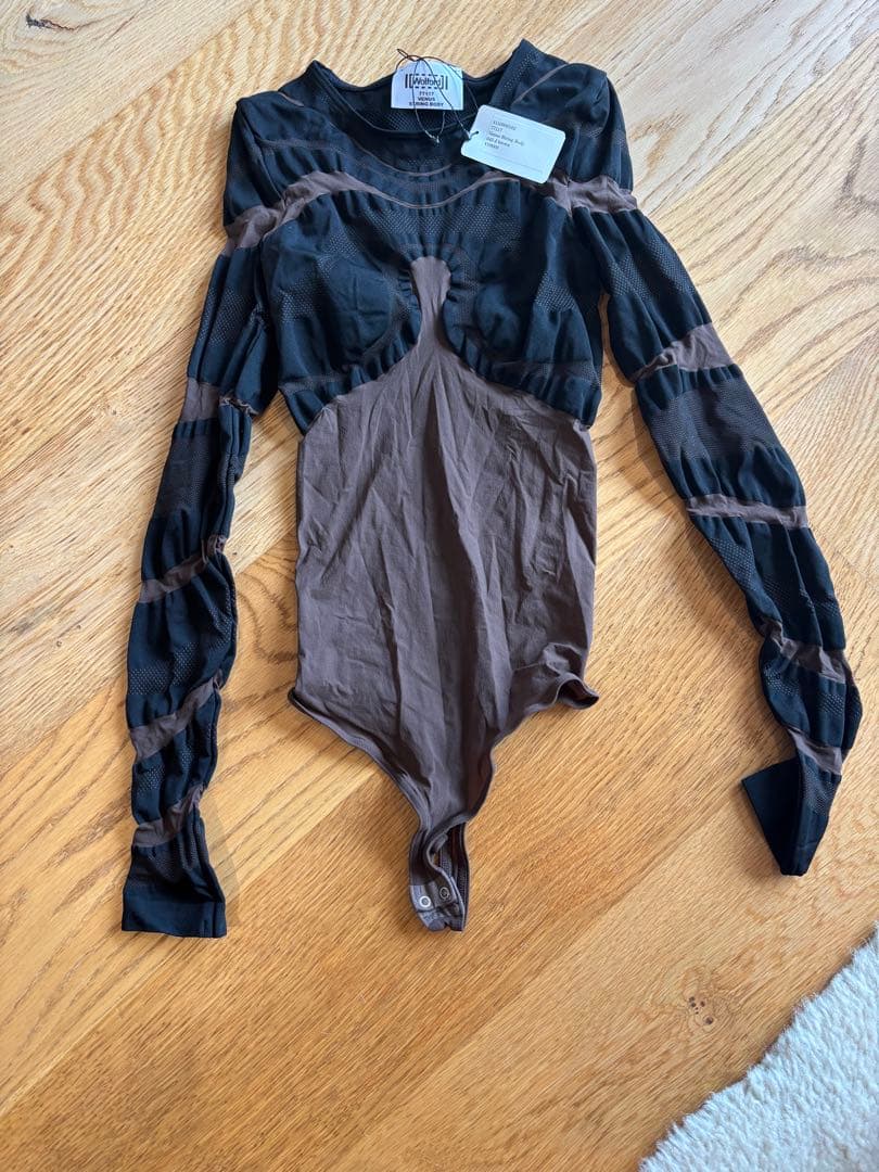 新品タグ付Wolford Venus String Body brown S