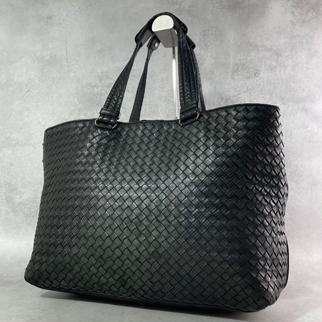 ボッテガ ヴェネタ イントレチャート レザー ラージ トートバッグ ブラック