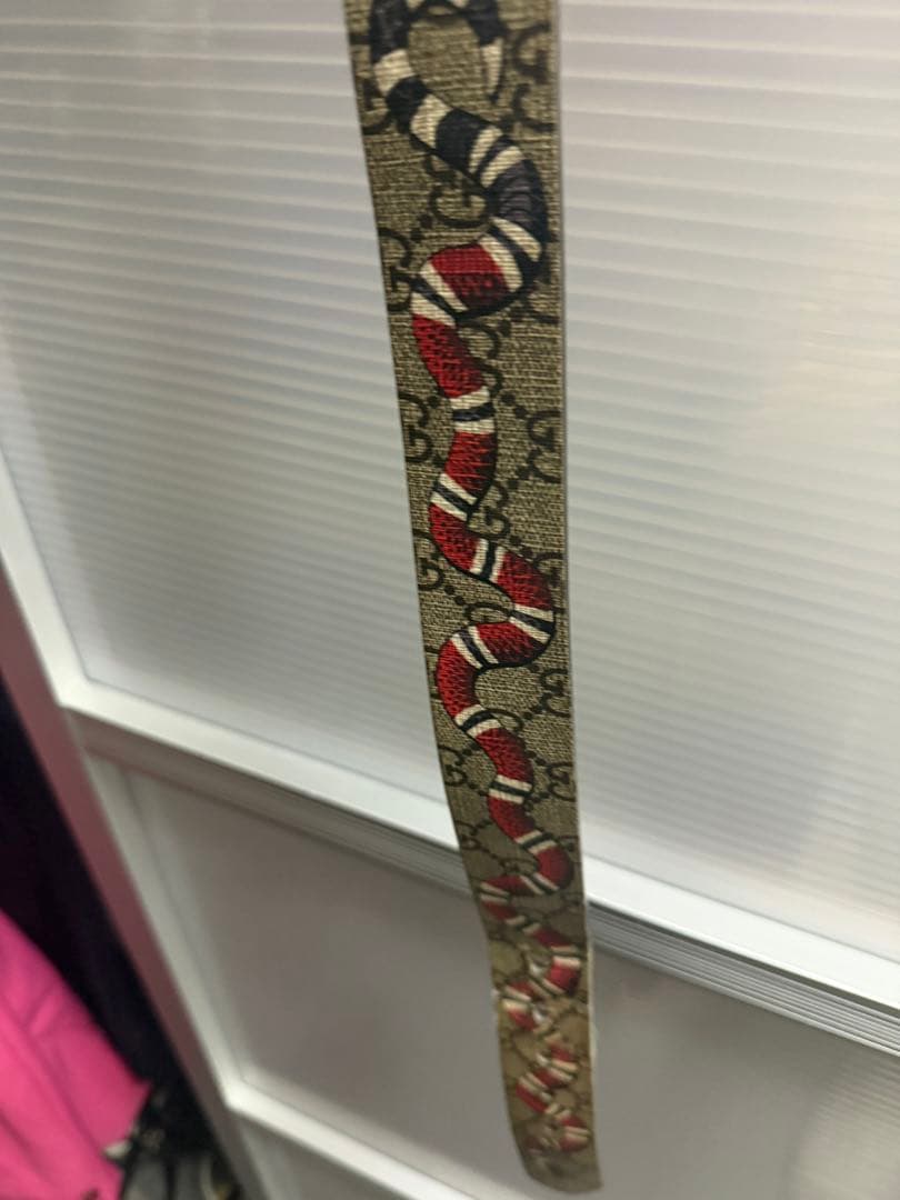 グッチ スネークプリントGGベルト ベージュ グッチ スネークプリントGGベルト ベージュ サイズ - メルカリ