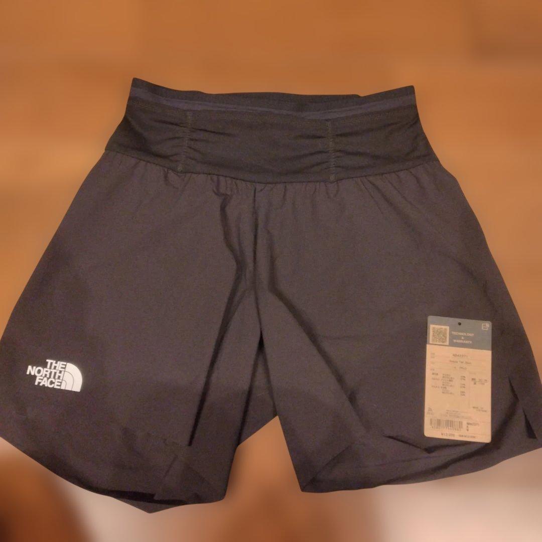 2210極美品　ノースフェイス　ランニングショーツパンツ
