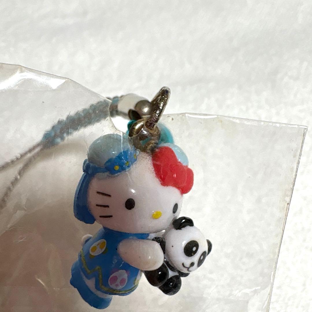 ご当地キティ 横浜限定 中華街 チャイナ服 パンダ 根付け 2009年