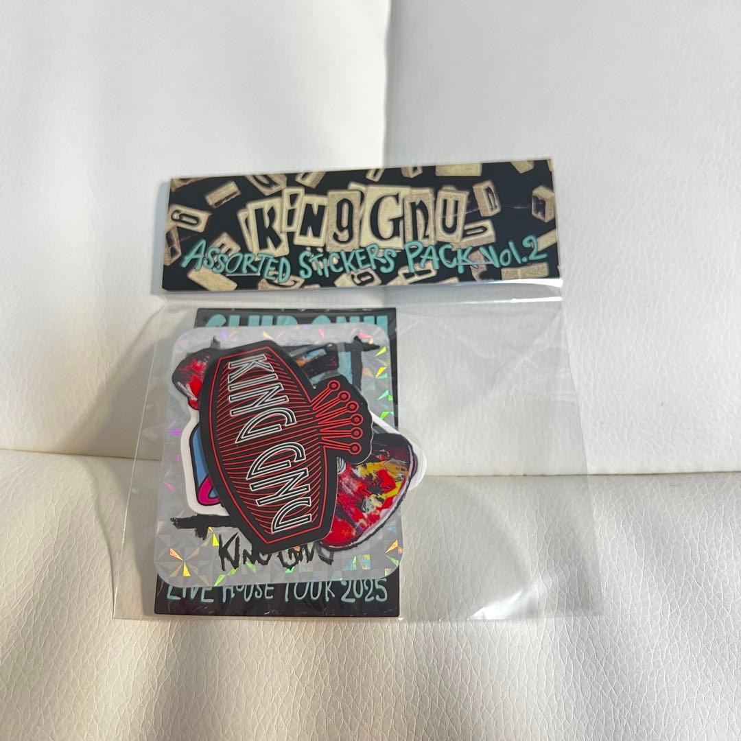 KING GNU LIVE HOUSE TOURステッカー - メルカリ