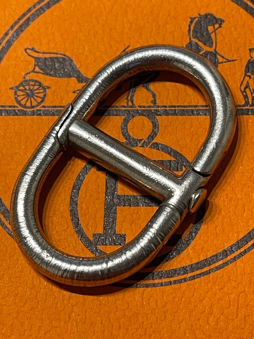 HERMES エルメス シェーヌダンクル カラビナ キーリング - メルカリ