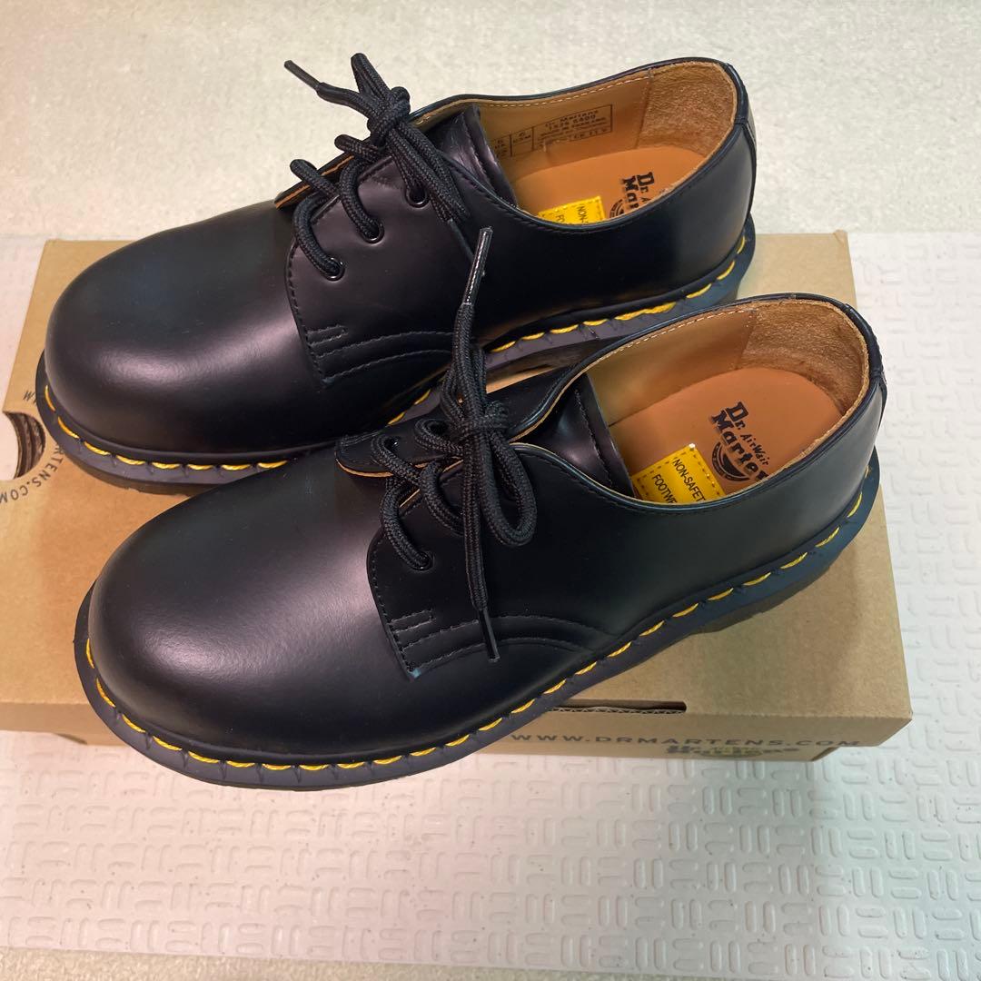 [美品！]Dr.Martens革靴ローファー25.0cm相当 男女どちらでも！ Dr.Martens（ドクターマーチン） Dr.Martens 8065 Mary Jane Shoes