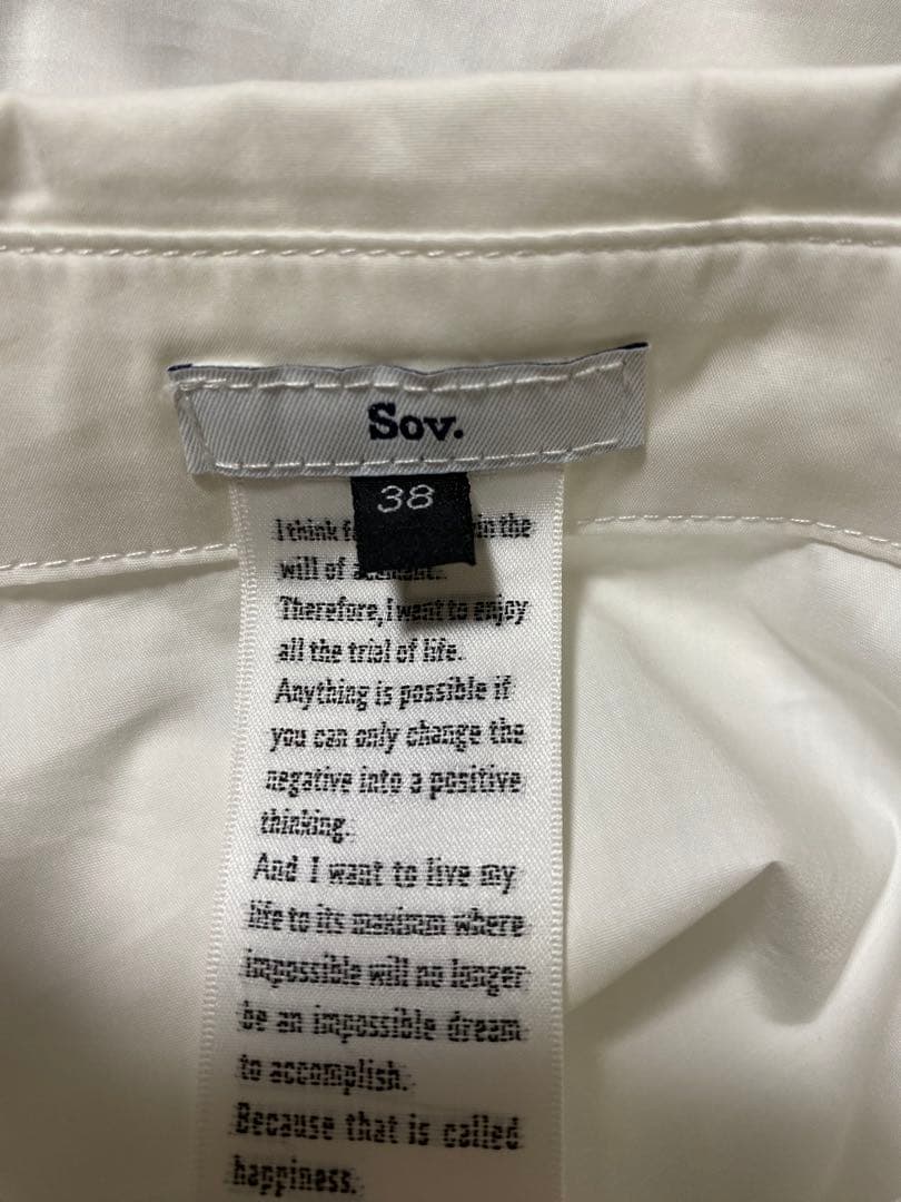 MmmO様専用です。新品タグ付き Sov. ソブ ホワイト シャツブラウス 38