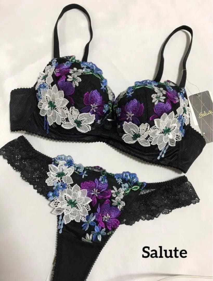 【ワコール】Saluteブラジャーショーツセット D80