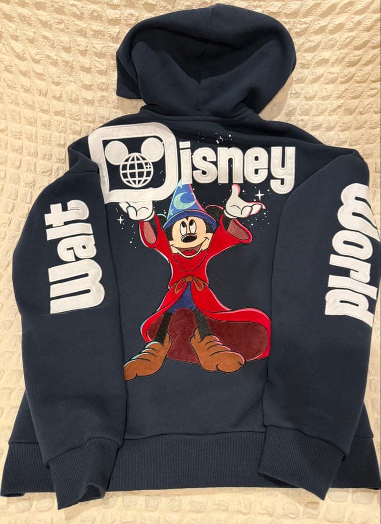 Walt Disney World 限定パーカー✨日本未発売 ソーサラーミッキー