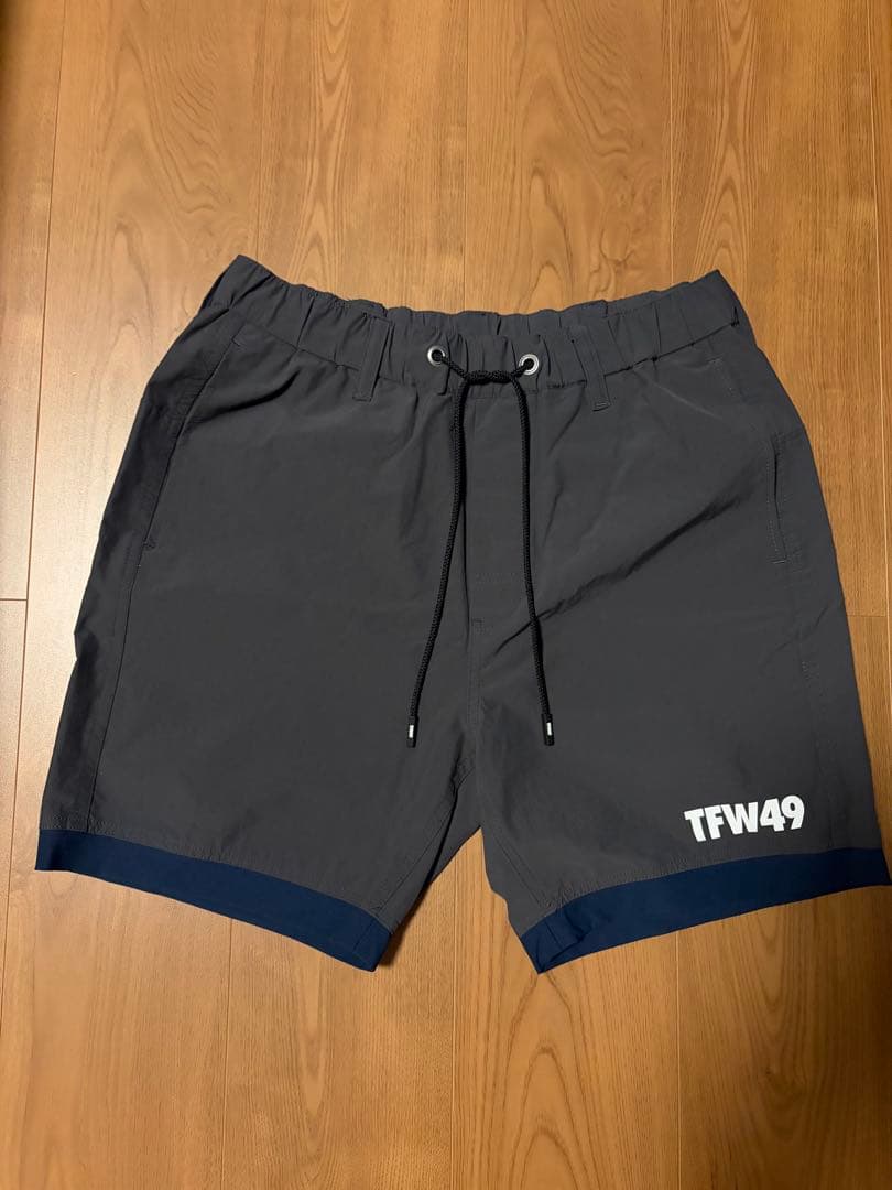 TFW49 ナイロンショートパンツ TFW49 - 【25SS】 HYBRID SHORTS / 2WAYストレッチ ツートーン