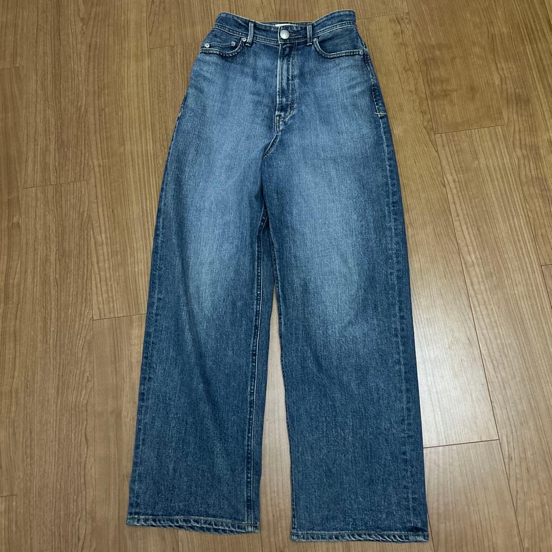 ヤヌーク　ルーズストレート\