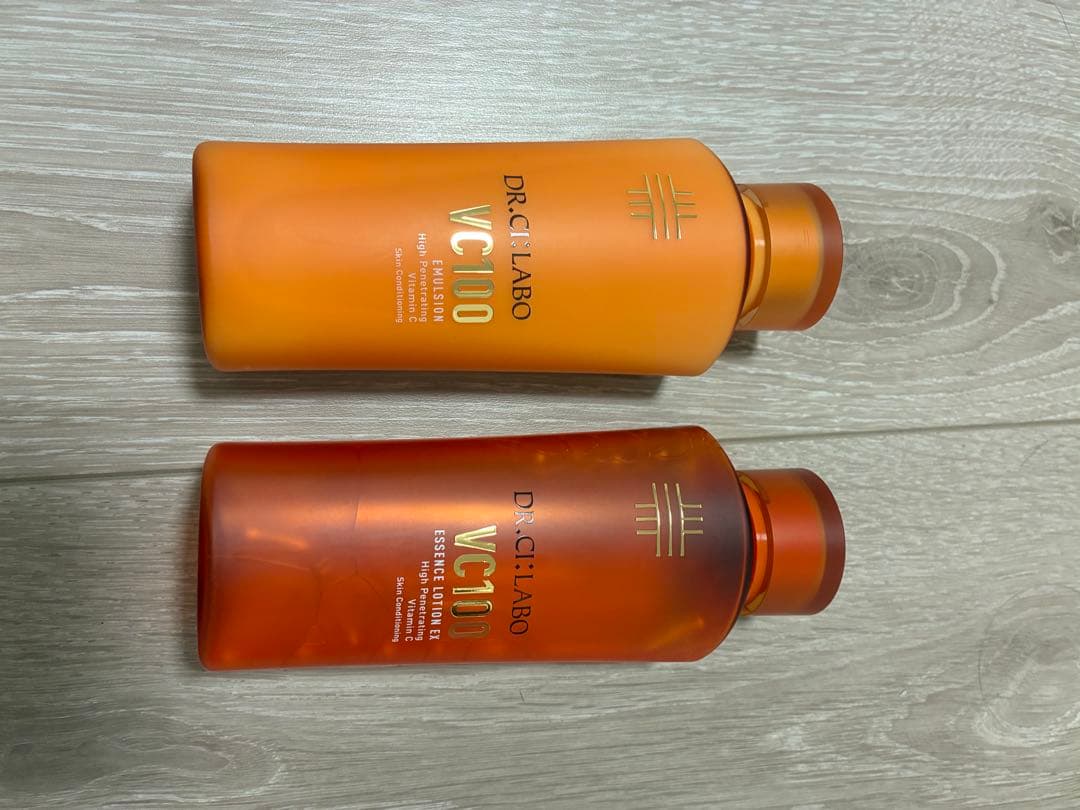 DR.CI:LABO VC100 エッセンス・エマルジョンセット 150ml - メルカリ
