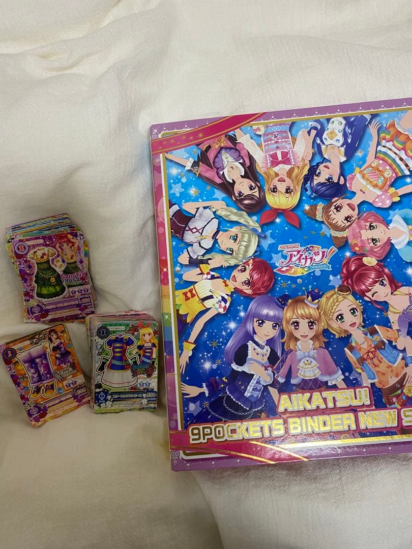 アイカツ! カード142枚【ファイルケースつき】 81mz9NTSZXL._AC_UF350,