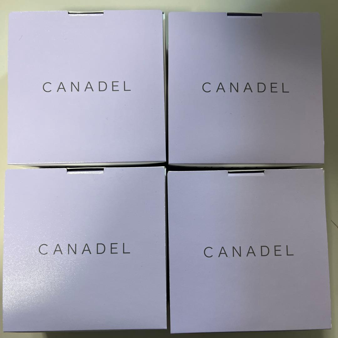 匿名配送/新品未開封 CANDEL PREMIER WHITE オールインワン