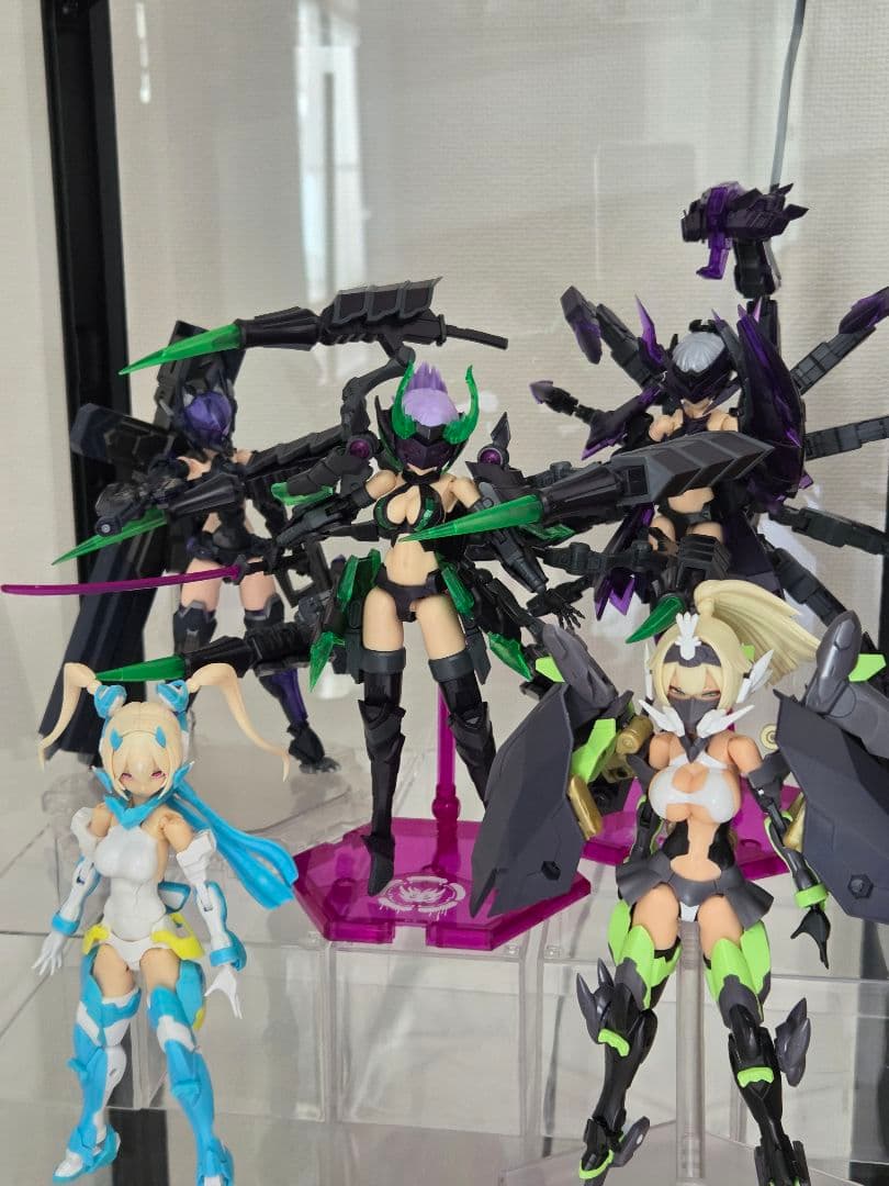 美少女プラモデル 組み立て済 5体 童友社の美少女プラモデル「1:12 ATKガール CAMILLA」、5月発売