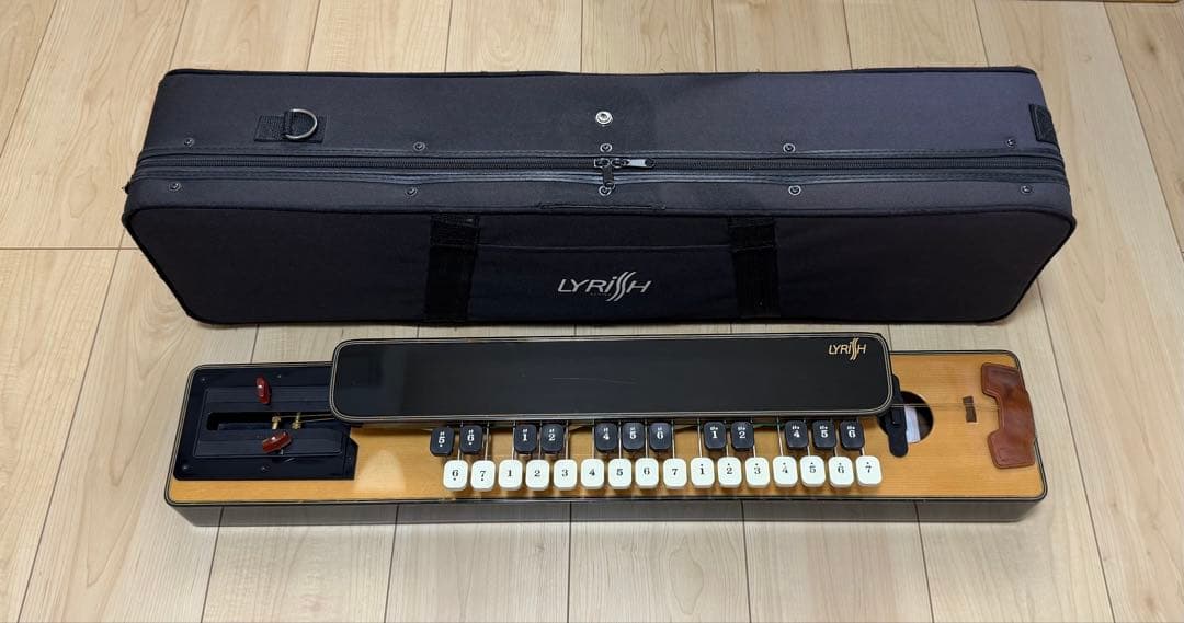 即発送 ライリッシュ(LYRISH)「LSA200」アルト大正琴 ピックアップ付 定価23万円 LYRISH ライリッシュ SPICA スピカ アルト 大正琴 R601364