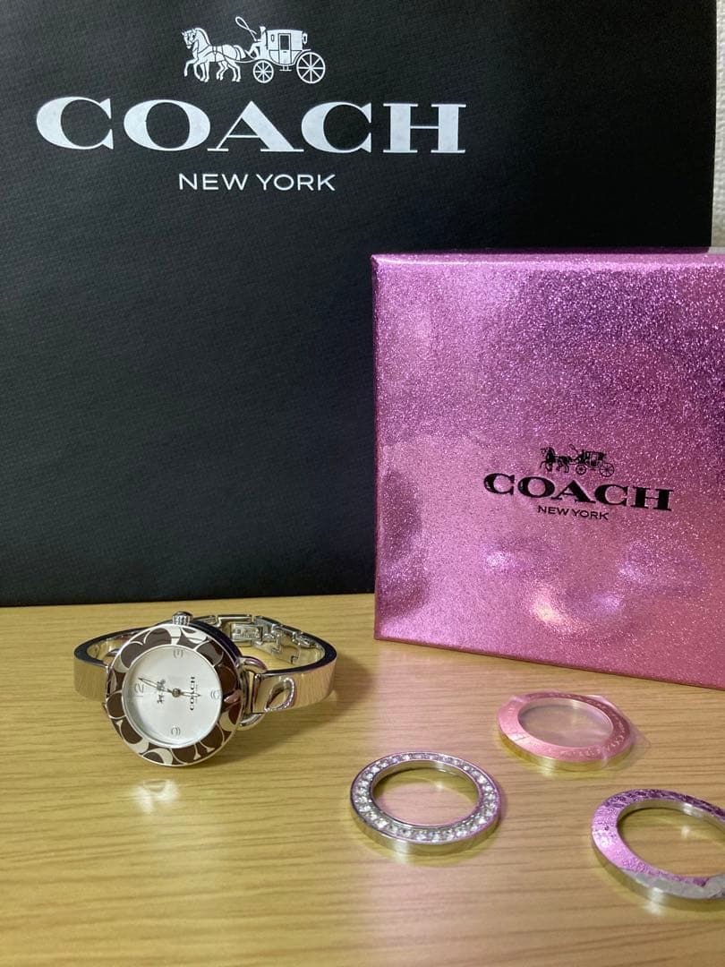 【aqua様限定】COACH 時計　替えベゼル×4 レア　電池交換済み　稼働品