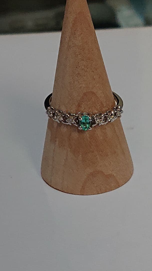 ば*✨様 希少石　pt999パライバトルマリン0.1ctダイヤリング