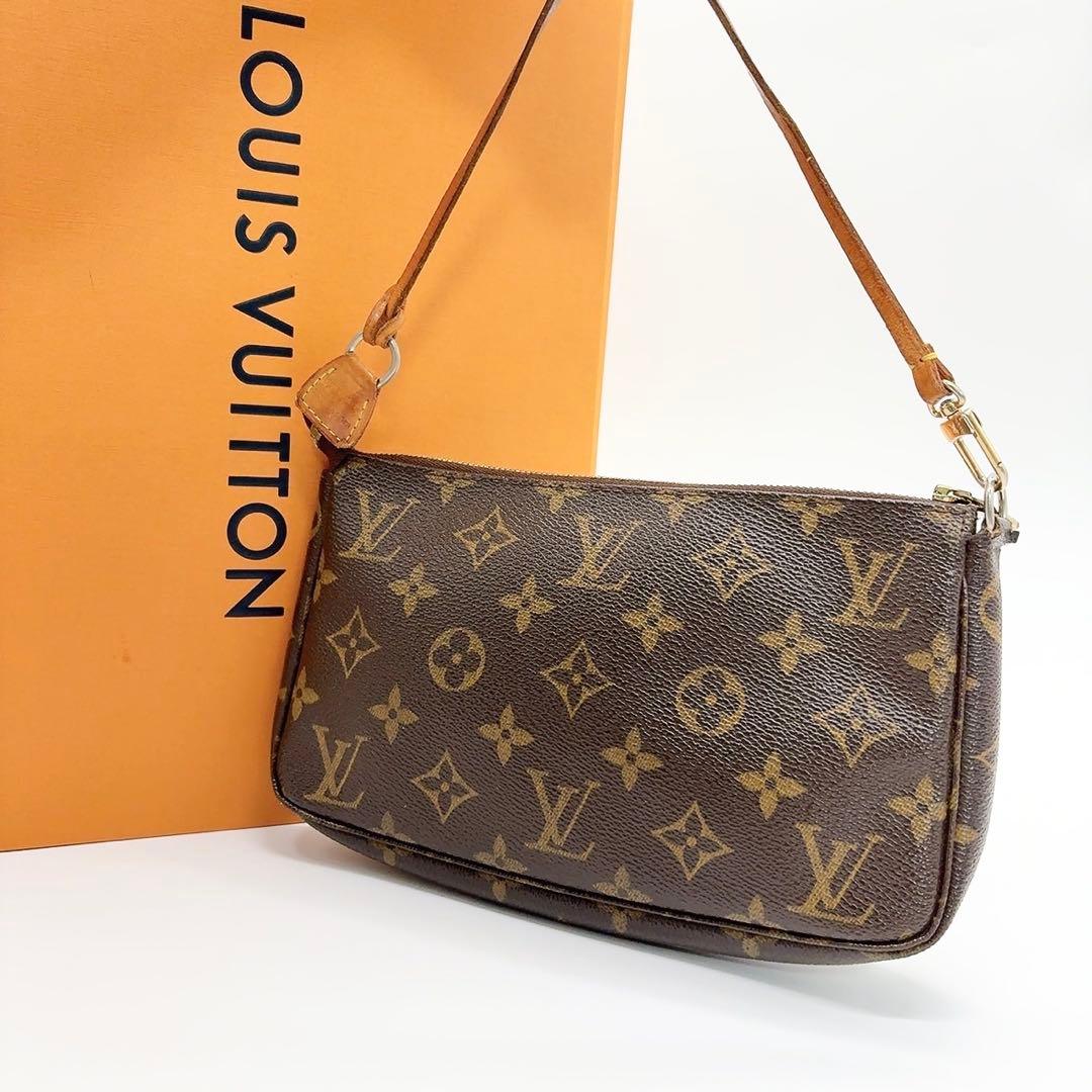 ルイヴィトン　アクセソワール　モノグラム　ポーチ　26010101