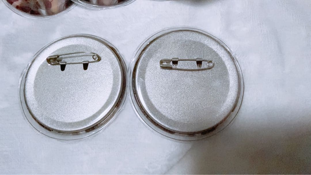 恋と深空 スイパラ コラボ 缶バッジ シン まとめ売り - メルカリ