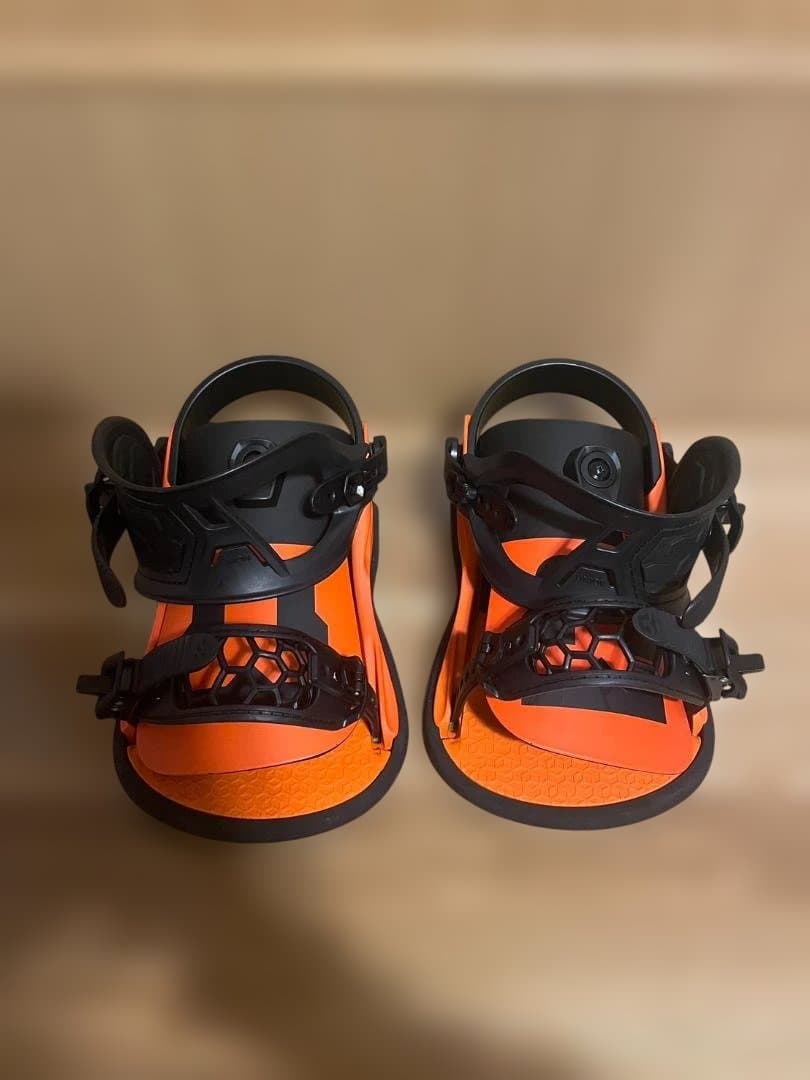 UNION 22-23 STRATA ストラータ　オレンジ　M size UNION 22-23 BINDING STRATA ストラータ 日本正規品 予約商品RBS