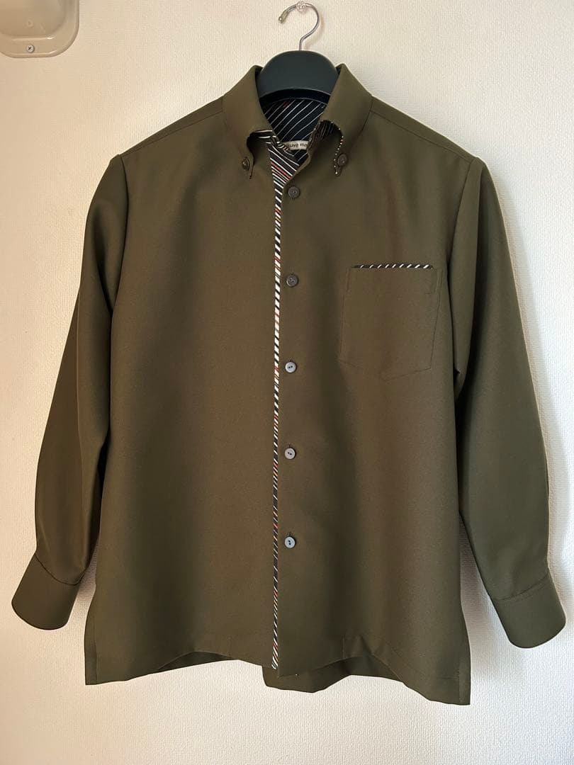 手作りのポリエステル生地メンズかりゆしウェアＭサイズカーキー色