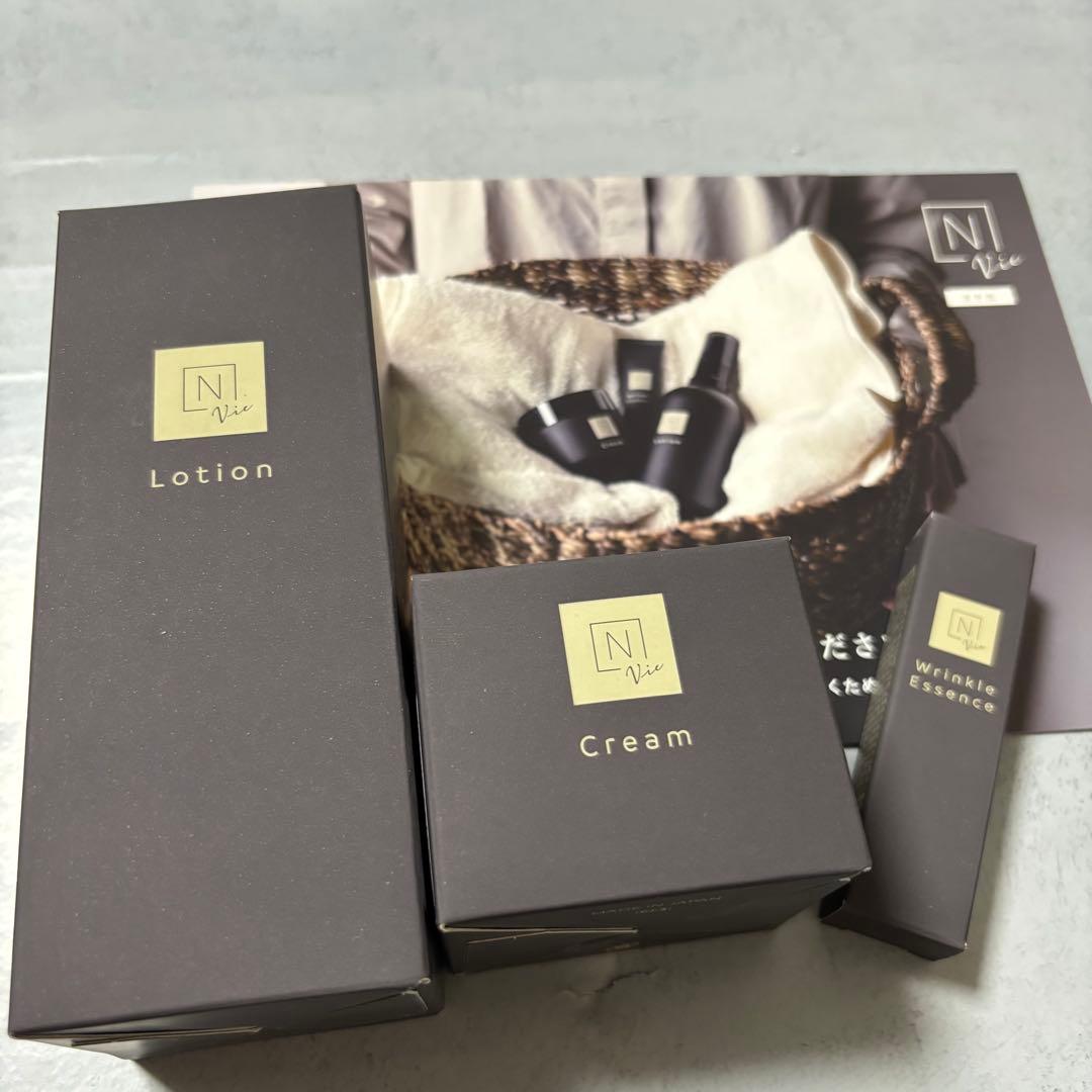 【新品未使用】N organic vie ローション クリーム　美容液3点セット