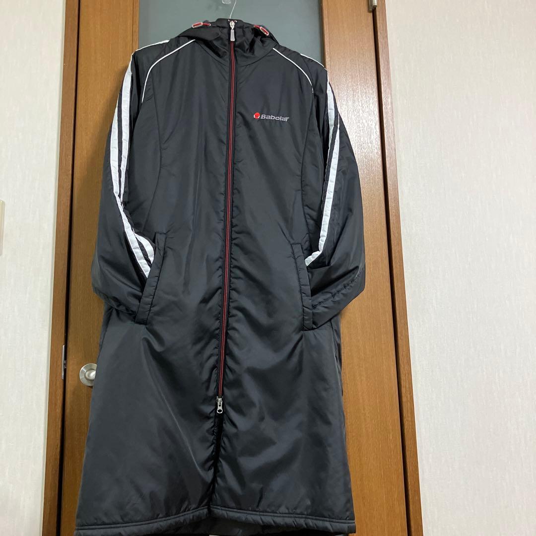 BabolaT バボラ　ベンチコート　メンズ Babolat（バボラ） メンズ テニス 軽量中綿 ベンチコート CLUB COAT