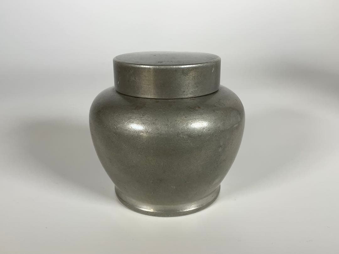 小野哲平作 蓋付壺灰色 斑点