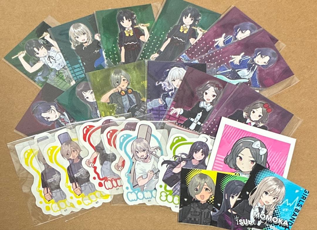 ガールズバンドクライ　グッズいろいろ