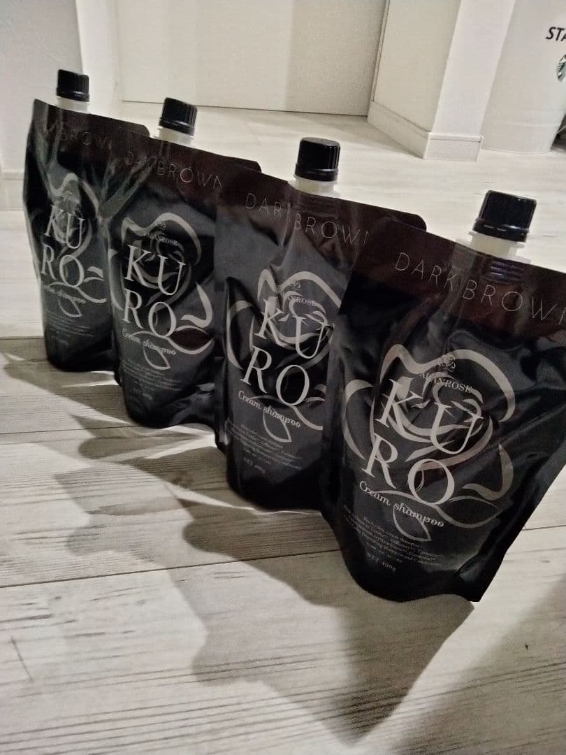 KURO　ダークブラウンクリームシャンプー 400g 4個セット！ KUROクリームシャンプー | VALANROSE(バランローズ)【公式】
