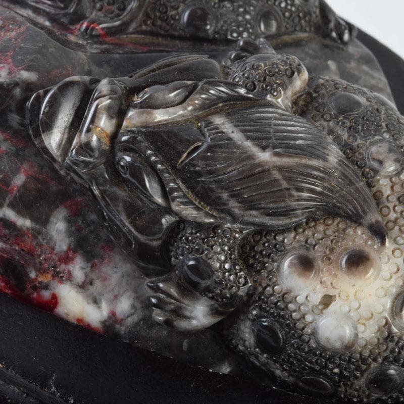 中国 玉石鶏血石彫刻 神獣 置物 唐木台付 C 9211