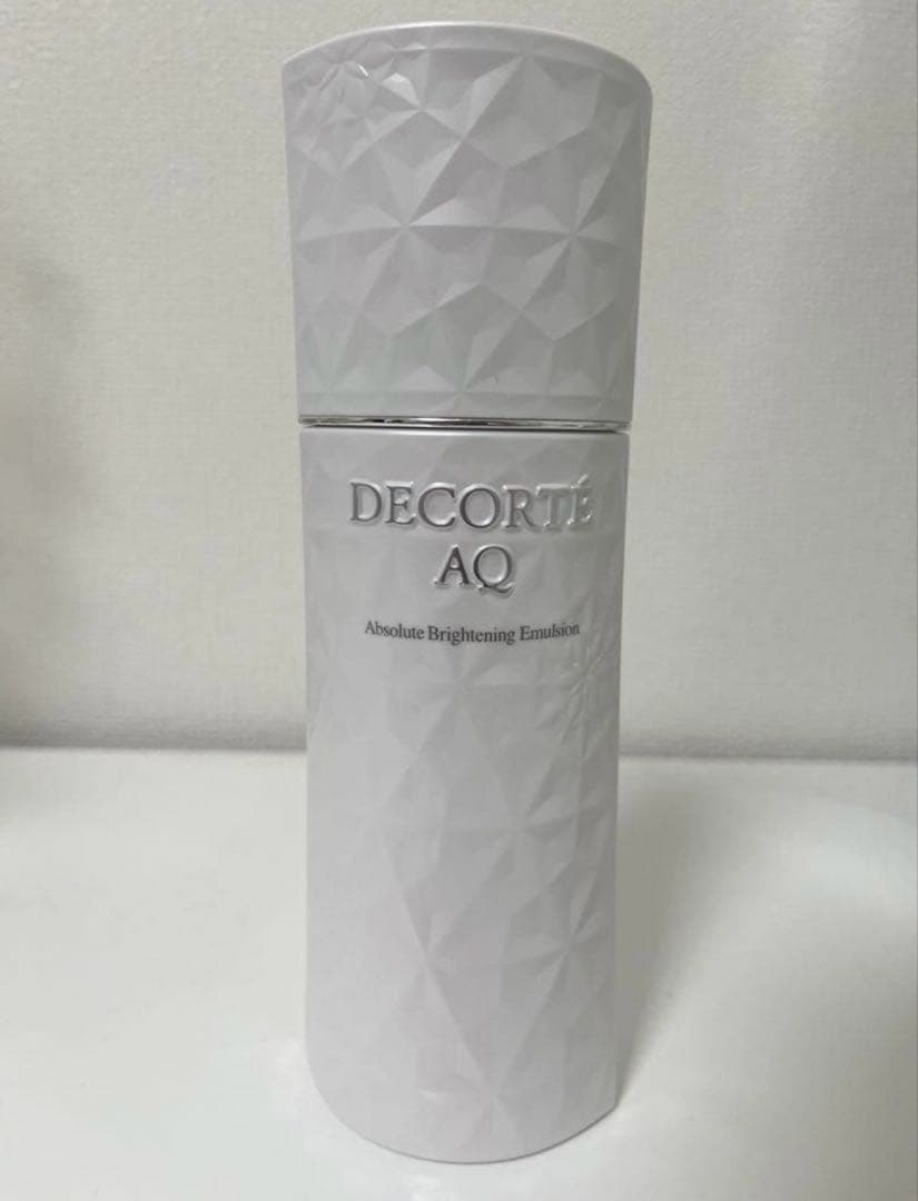 コスメデコルテ AQ アブソリュート エマルジョン ブライト