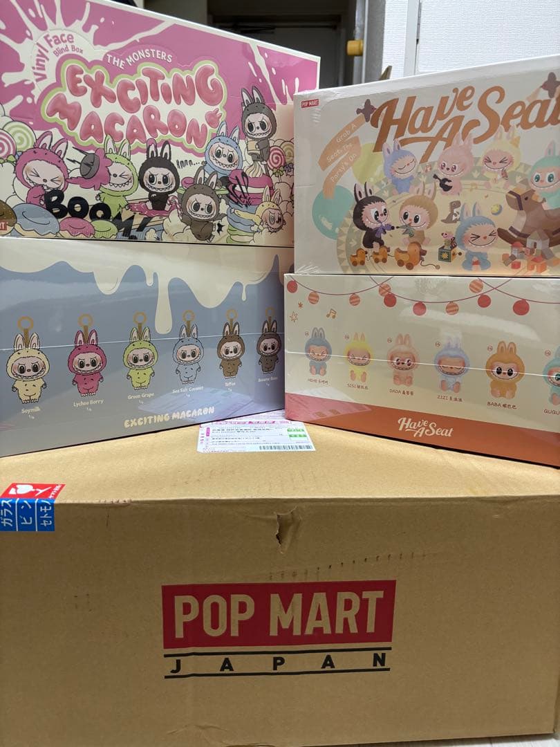 POPMART LABUBU THE MONSTERS 4点セット POPMART THE MONSTERS 10th Anniversary Series Figurine Blind Box