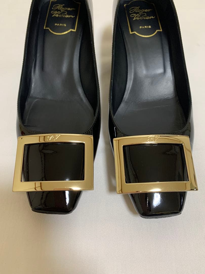 美品】Roger Vivier ブラック エナメル ハイヒール24cm