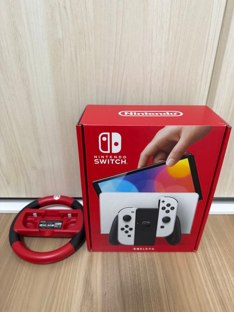 【美品】Nintendo Switch (有機elモデル) ホワイト　おまけ付き 美品/おまけ付】Nintendo Switch 有機ELモデル ホワイト 本体 スイッチ