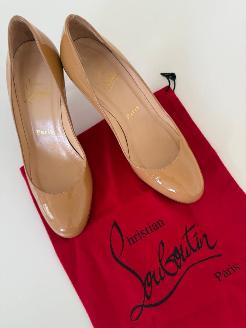 Christian Louboutin ベージュ ハイヒール　36.5