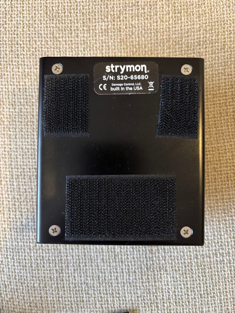 Strymon Flint V1 限定版 black knob Edition - メルカリ